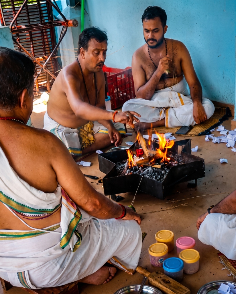 Vedic Hindu Priests performing authentic Thila Homam sacred fire ceremony